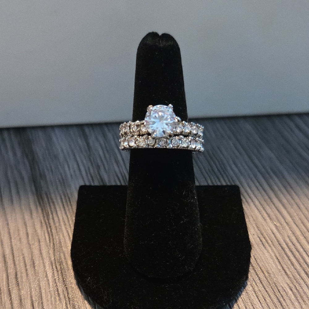 Silvertone Round Stone Bridal Set